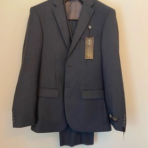 Caravelli 3 piece slim fit charcoal grey suit - NWT